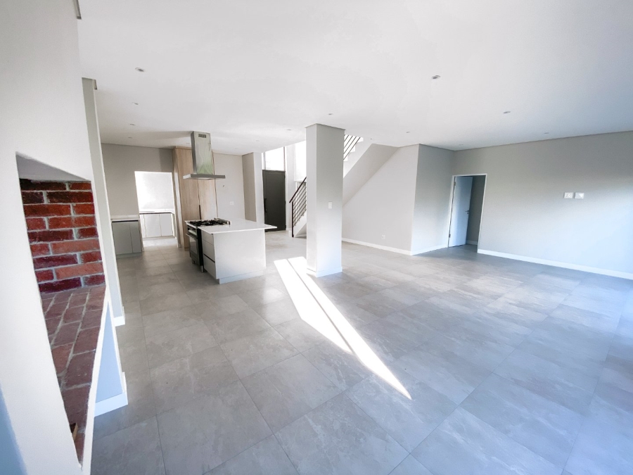 To Let 4 Bedroom Property for Rent in Croydon Gardens Estate Western Cape